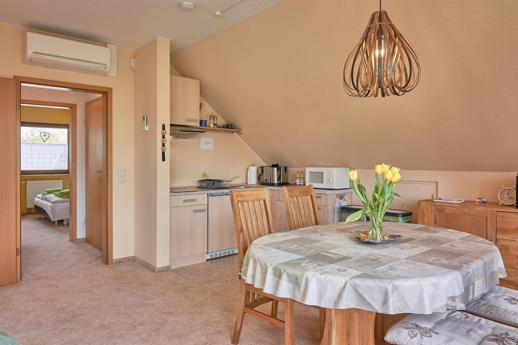 Ferienwohnung Am Stadtrand Von Berlin Neu Buch Εξωτερικό φωτογραφία